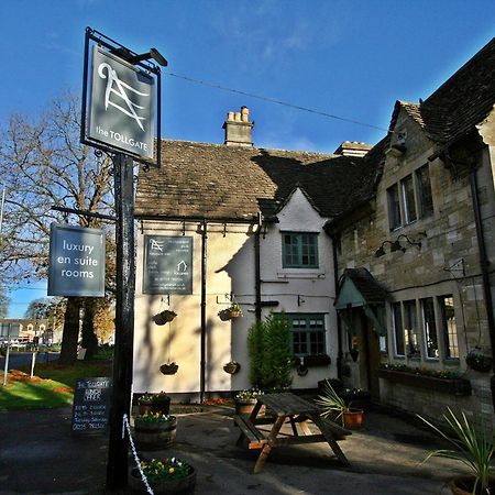 The Tollgate Inn Bradford-On-Avon Exterior photo